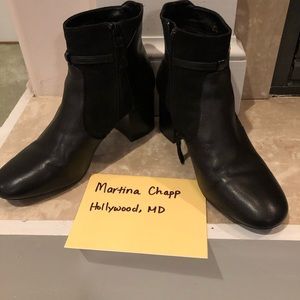 COLE HAAN LEATHER/SUEDE ZIPPERED BOOTIES Sz 7 EUC/NWOT